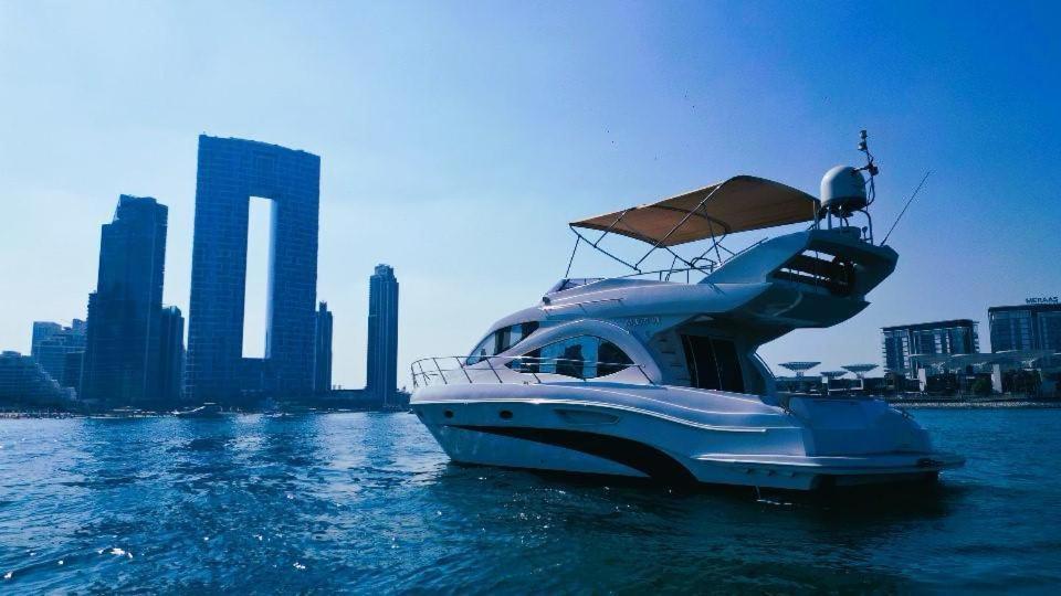 Riviera Leisure Yachts * Dubai