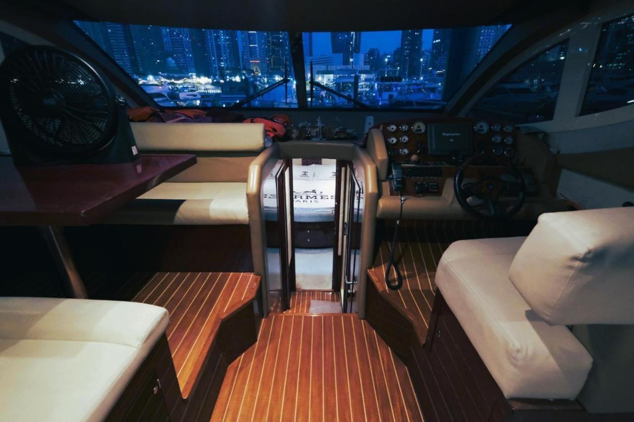 Riviera Leisure Yachts *